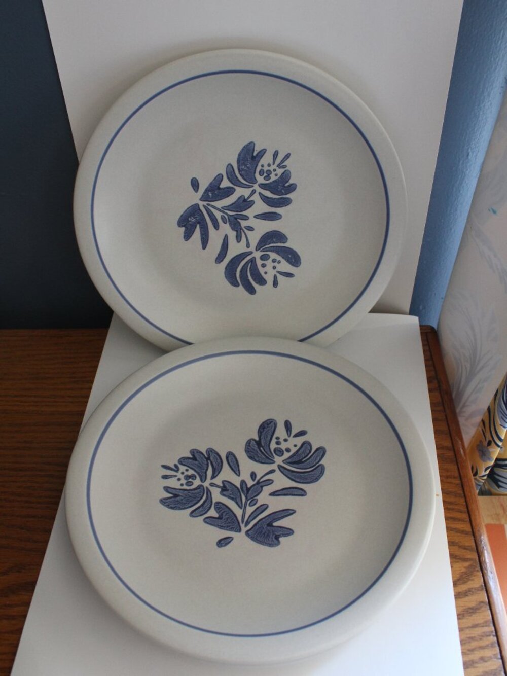 Pfaltzgraff Yorktowne Lot of 3 Dinner Plate
